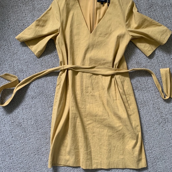 Theory Shift Dress - Picture 3 of 3